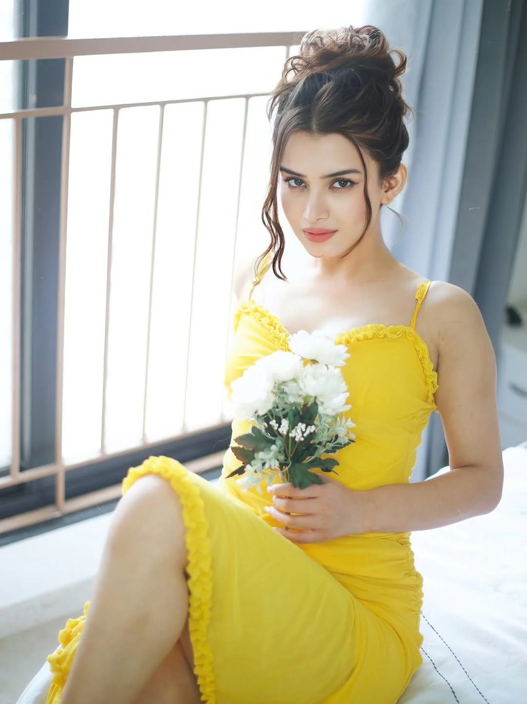 Alana Statement Bodycon Ruffled Dress In Yellow - Image 5