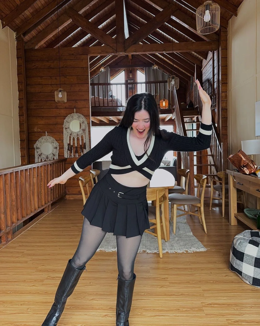 Alaric Ruched Sweaters - Image 3