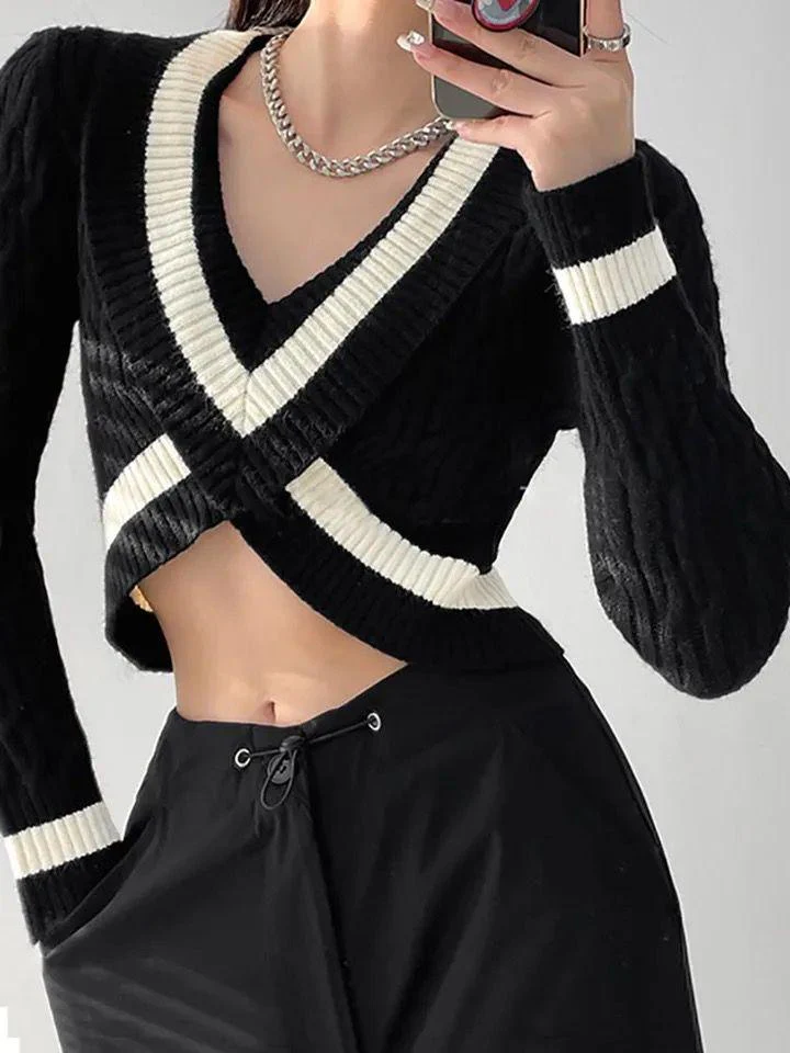 Alaric Ruched Sweaters - Image 6
