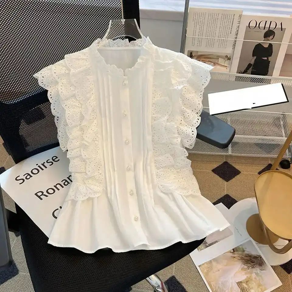 Alma Statement Summer Ruffled Top In White