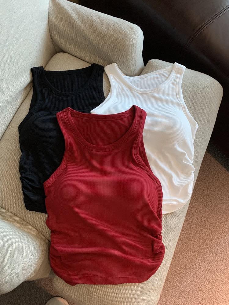 Amana Tank Tops With Inbuilt Bra In Red - Image 3