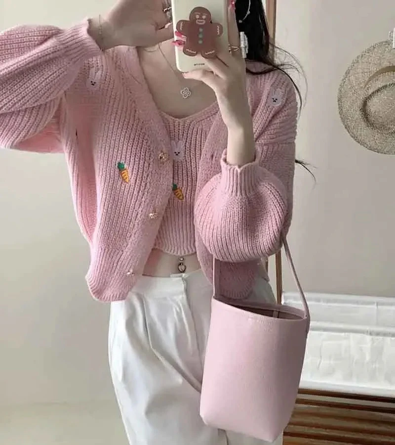 Amaya Statement Woolen Tops with Sweater - Image 4