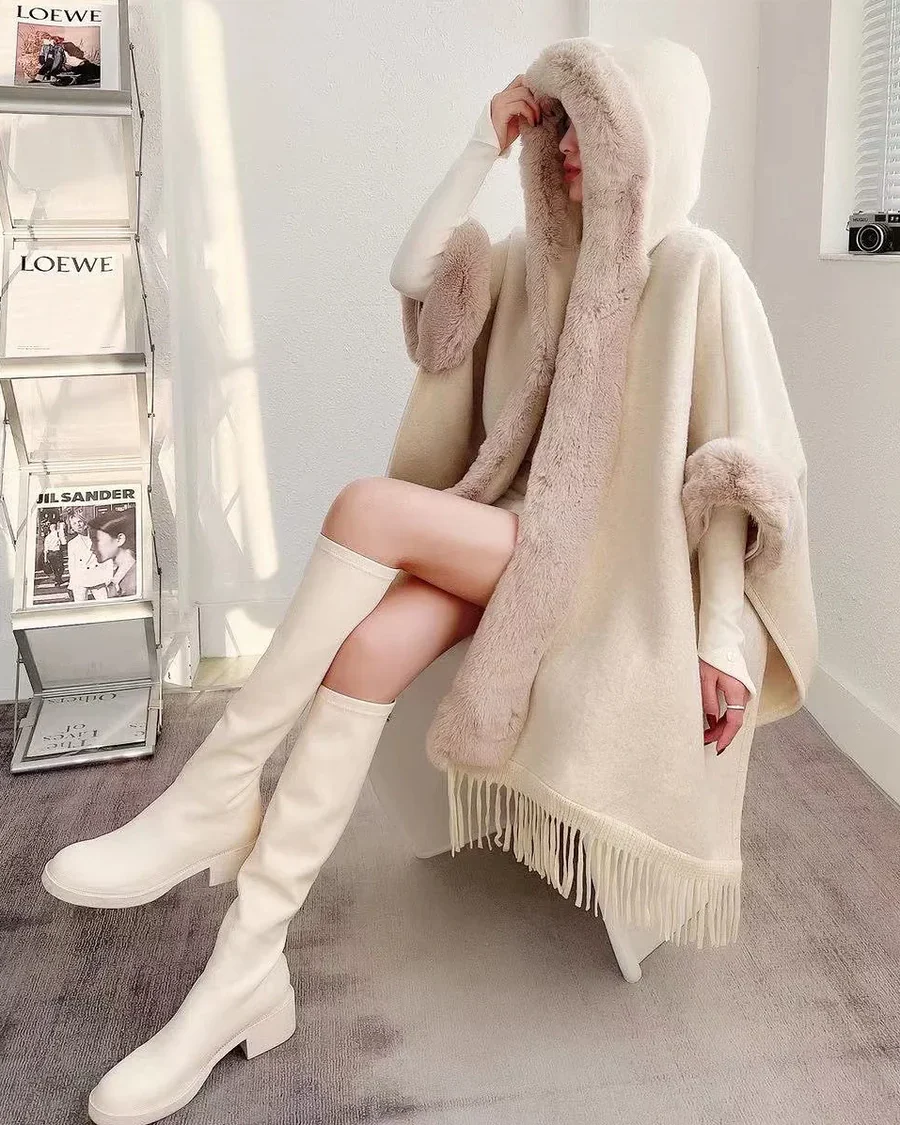 Amelia Fleece Winter Capes With Fur Cap - Image 2