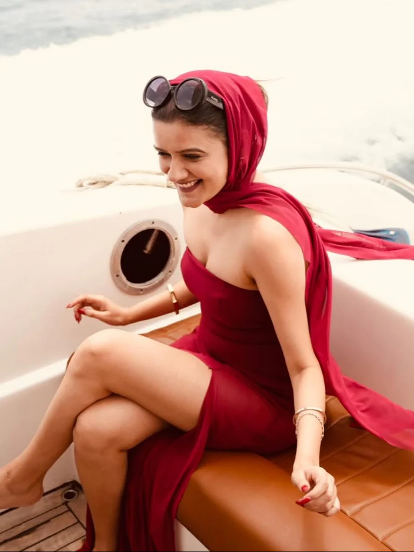 Annora Off-Shoulder Maxi Dress With Scarf In Maroon - Image 7