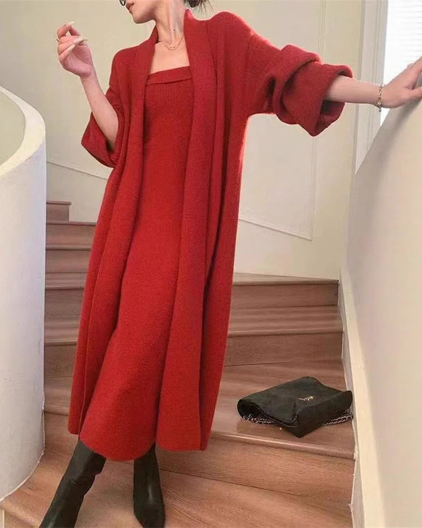 Asta Off Shoulder Dress With Cape - Image 3