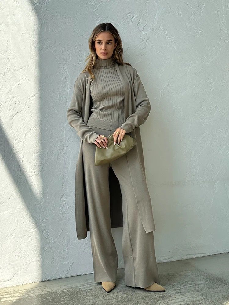 Aubrey Luxe Winter Coord Set with Cape In Grey