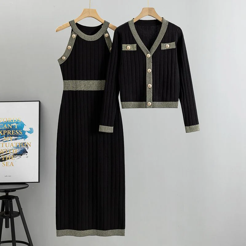 Azure Set of Dress and Cape In Black