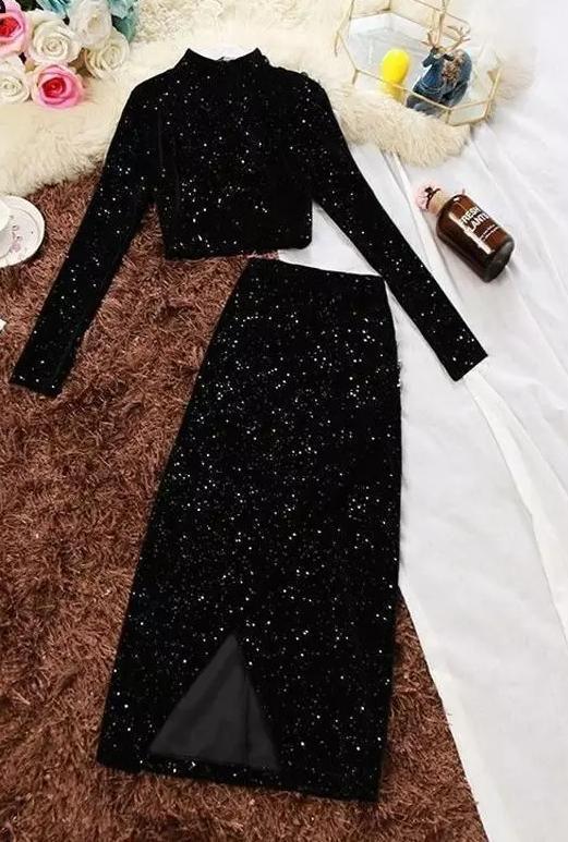 Blaiquey Turtle Neck Coordinates In Black - Image 3