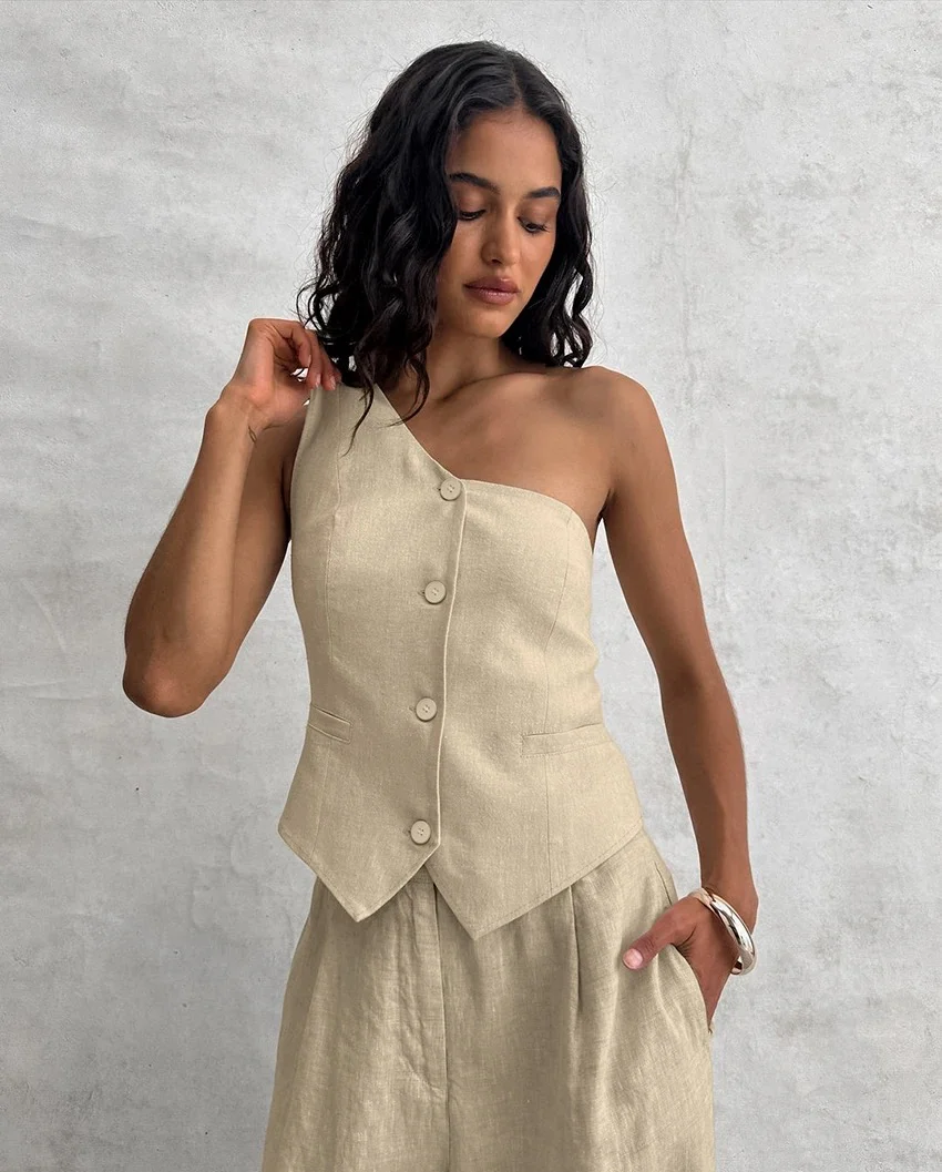 Boled Statement Vest Suit with Pants in Khaki - Image 6