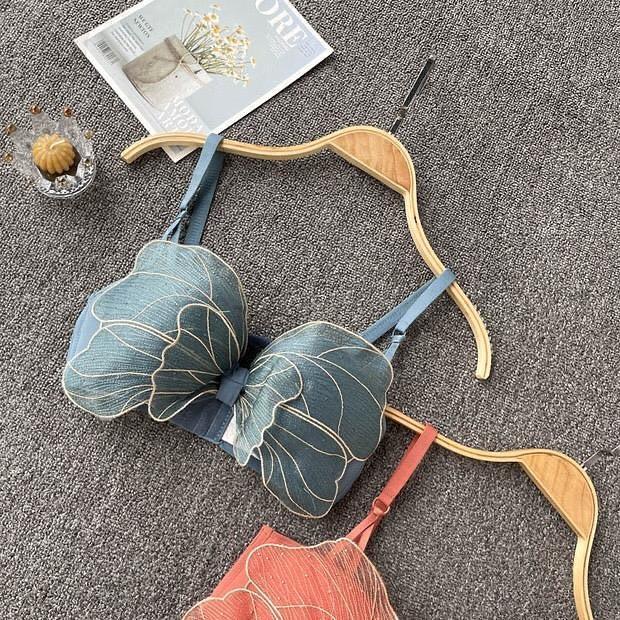 Butterfly Bralettes - Image 12