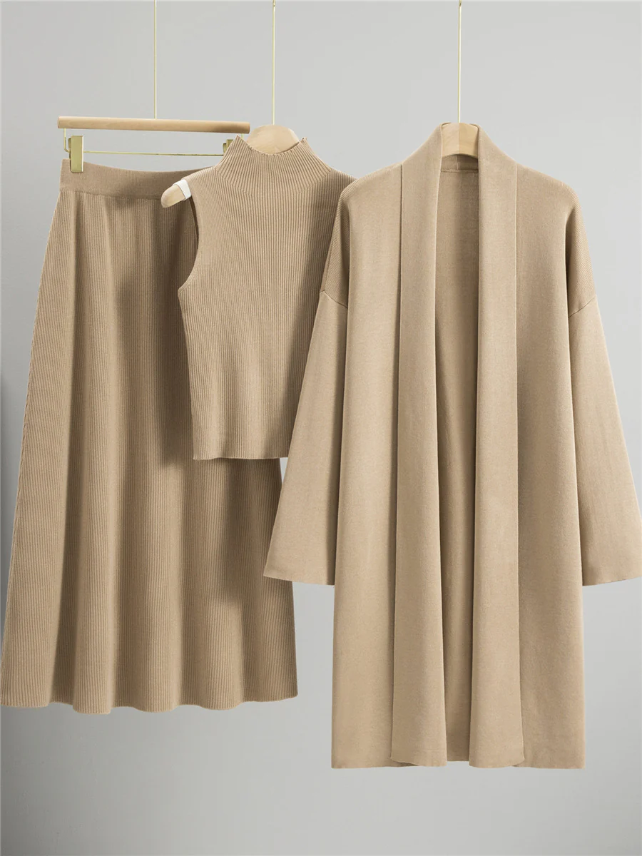 Casia Luxe Coord Skirt Set With Cape In Brown