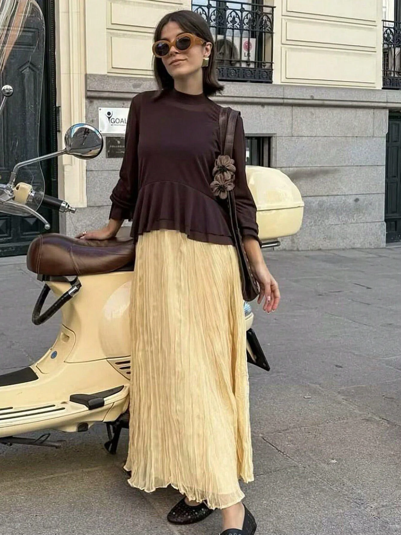Daisy Summer Skirt in Yellow - Image 3