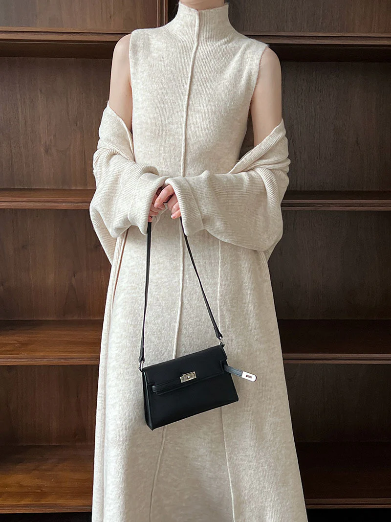 Delmi Winter Dress With Cape - Image 4