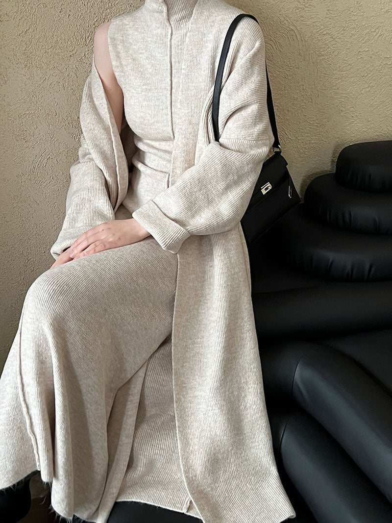 Delmi Winter Dress With Cape - Image 9