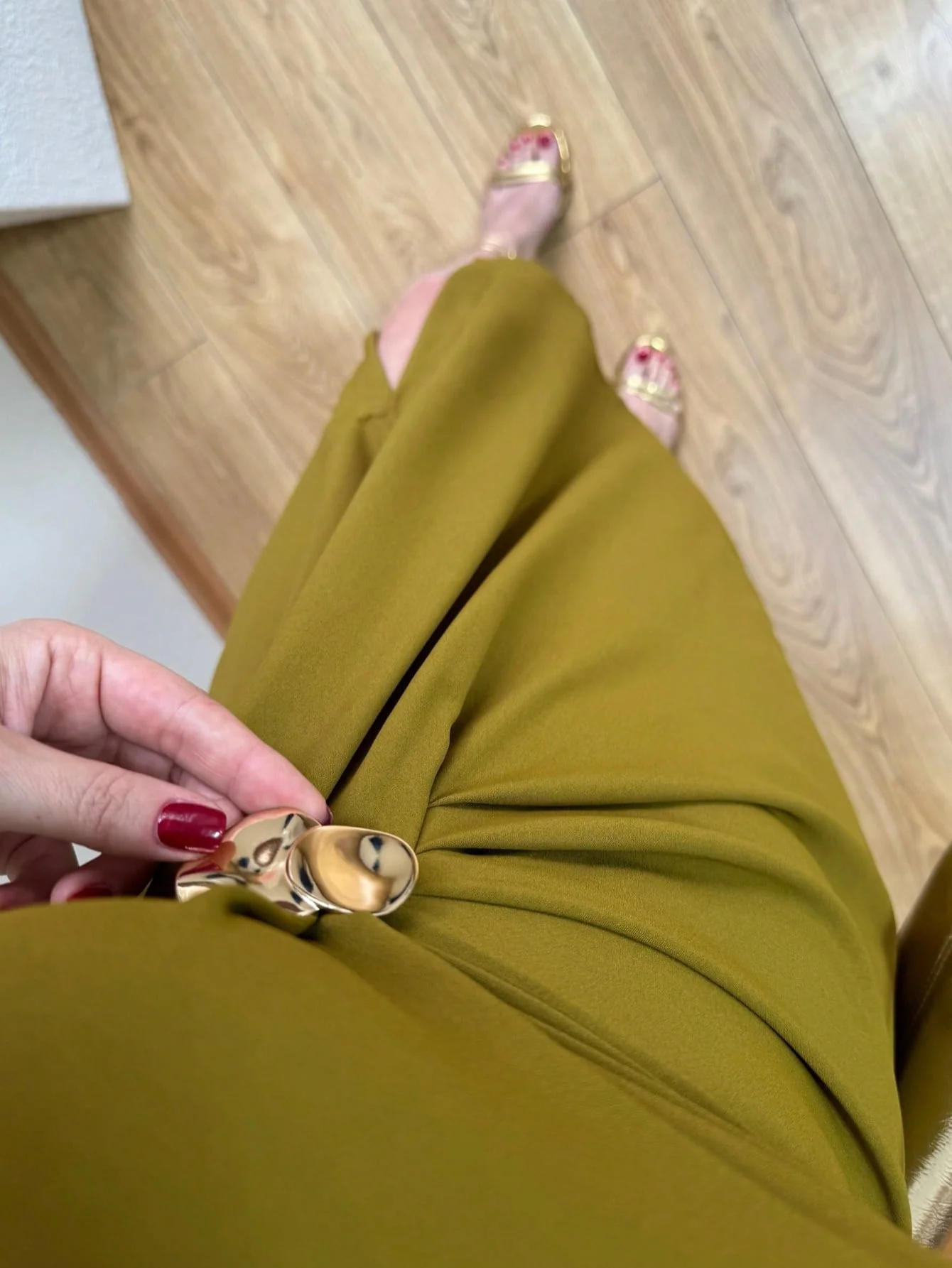 Desmia Luxe Slit Maxi Dress In Olive - Image 5