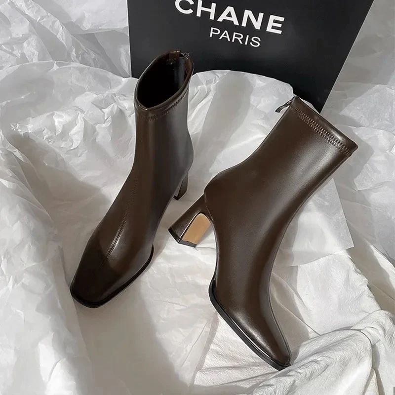 Desse Short Leather Statement Ankle Boots - Image 4