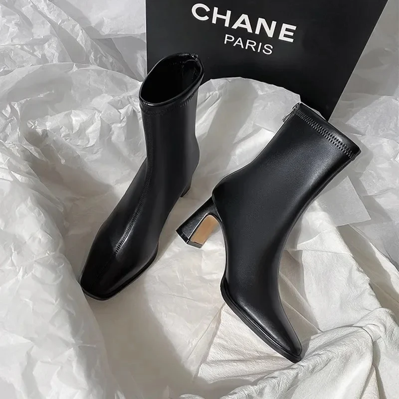 Desse Short Leather Statement Ankle Boots - Image 6