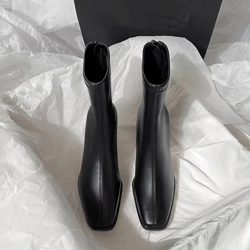 Desse Short Leather Statement Ankle Boots - Image 7