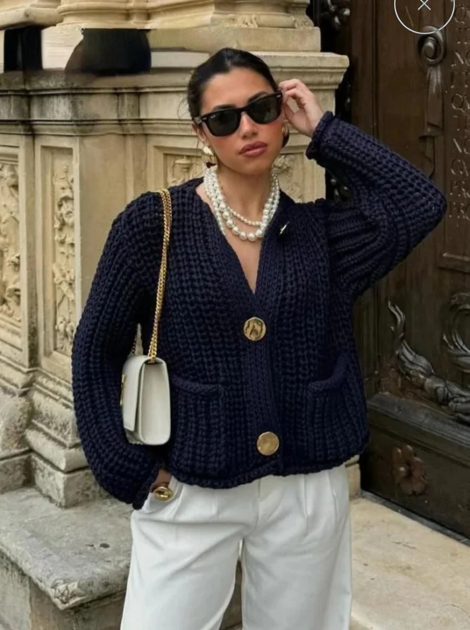 Elian Woolen Buttoned Cardigan - Image 7