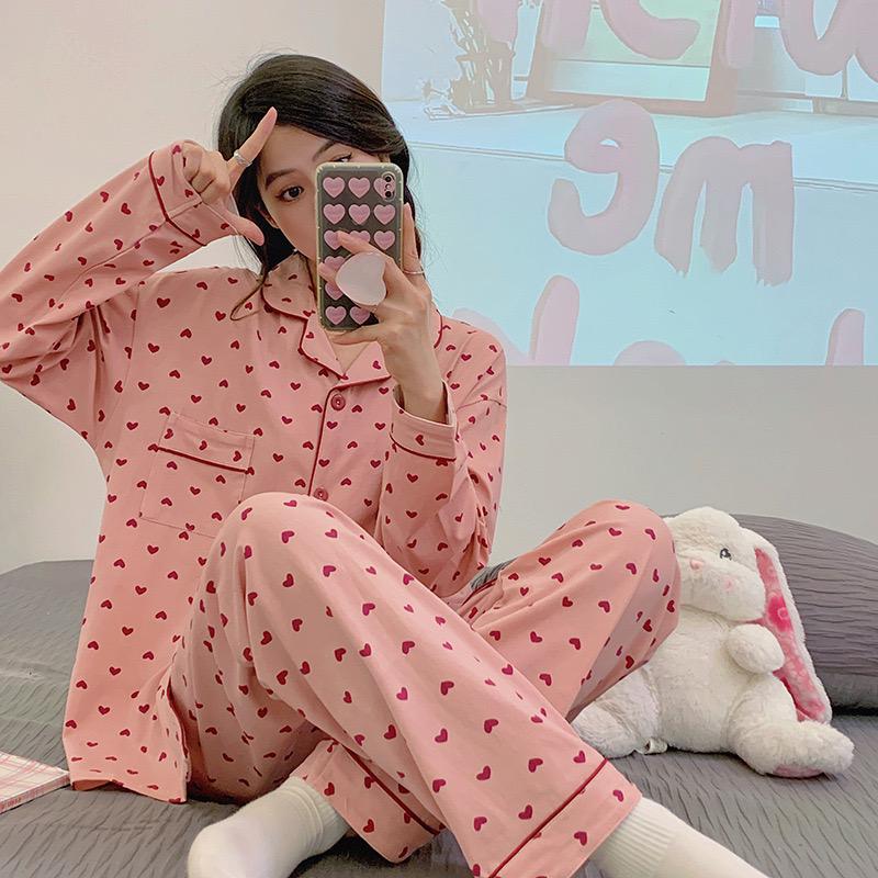 Emani Heart Print Nightsuit In Peach