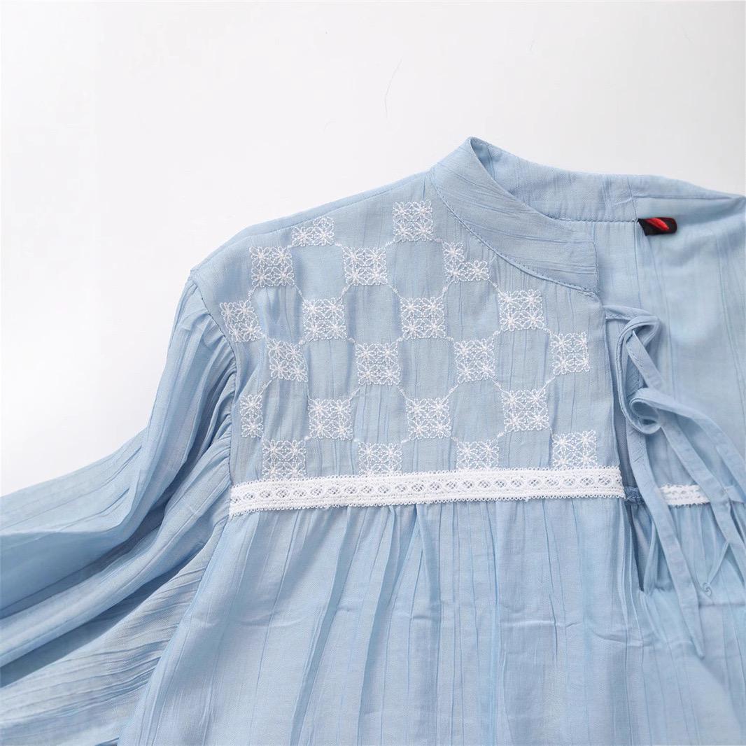 Era Statement Summer Top In Blue - Image 4