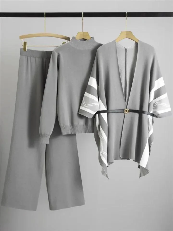 Florrie Luxe Winter Coord Set-  With Cape - Image 4