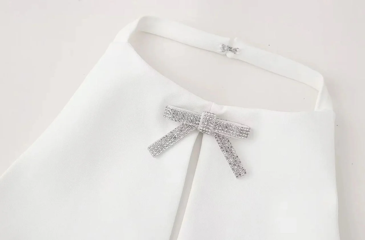 Fresta Halterneck Summer Top In White - Image 3