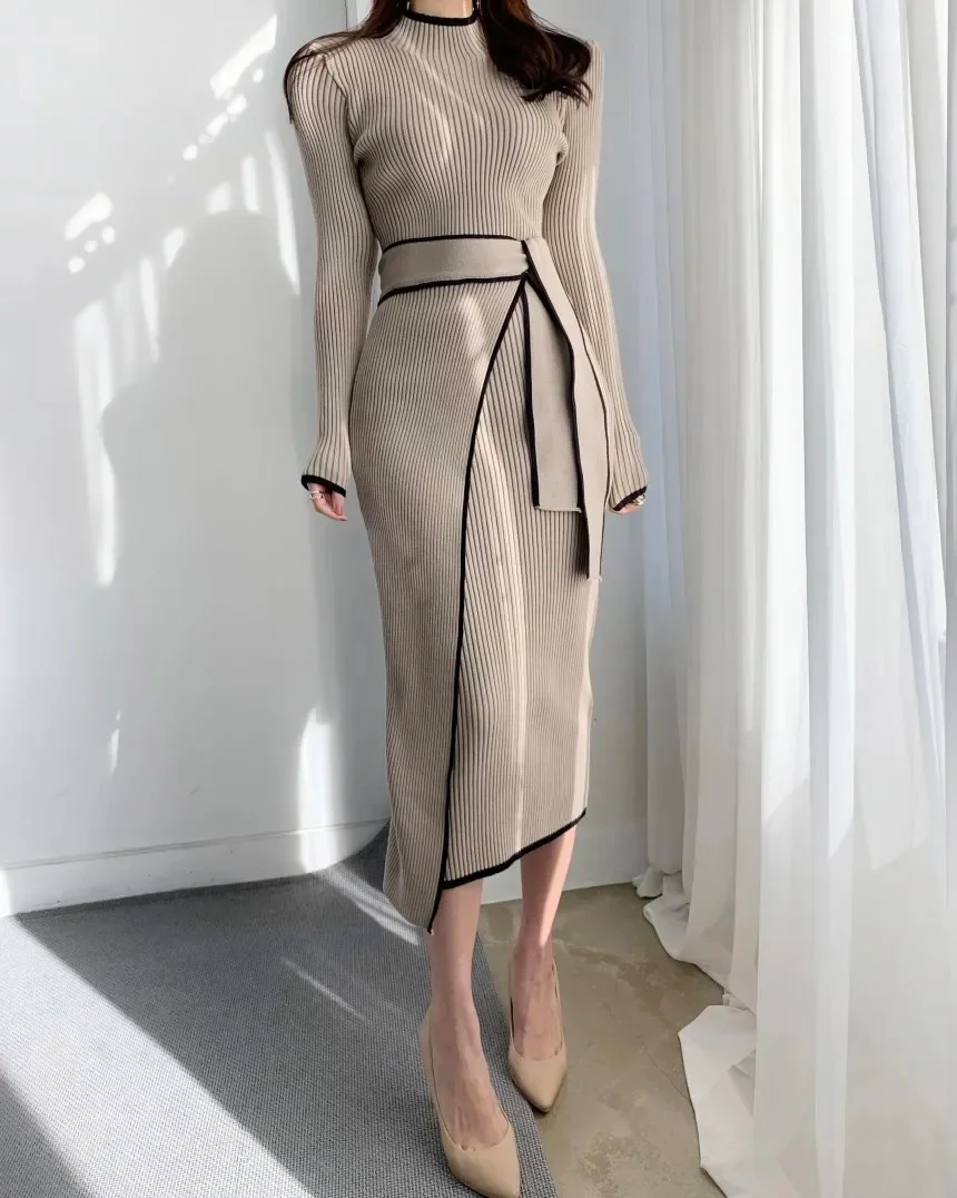 Helen Premium Woolen Midi Dress - Image 5