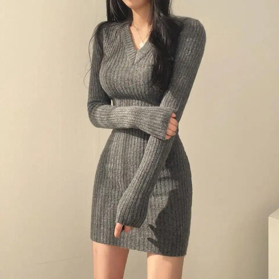 Helene Knitted Woolen Dress - Image 5