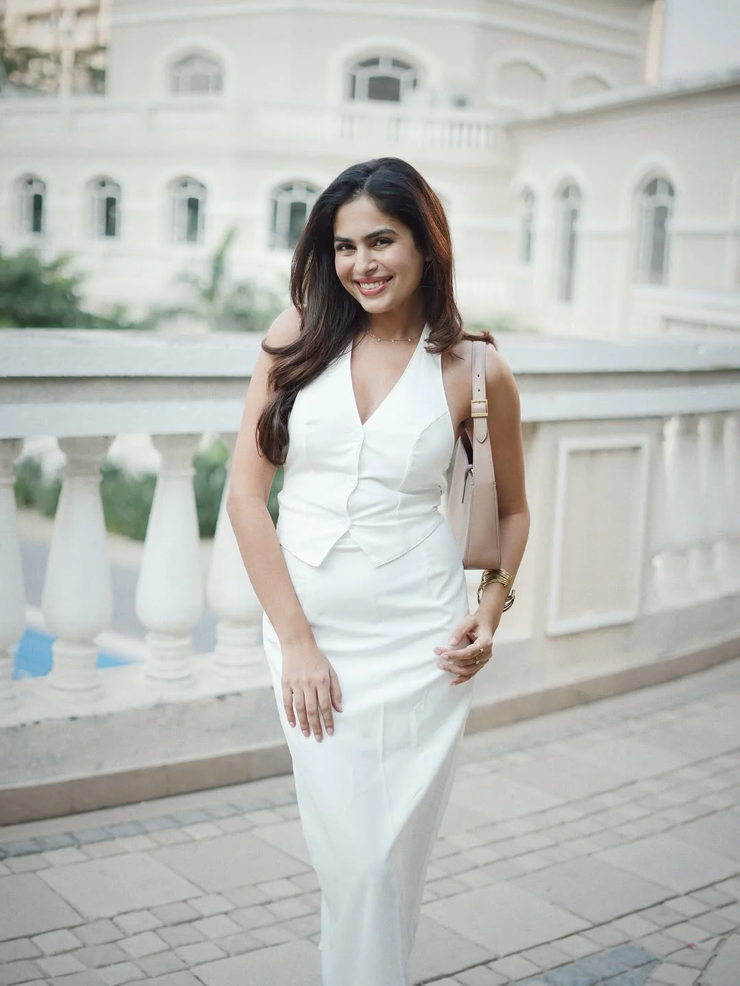 Ira Statement Vest Suit with Skirt In White - Image 7