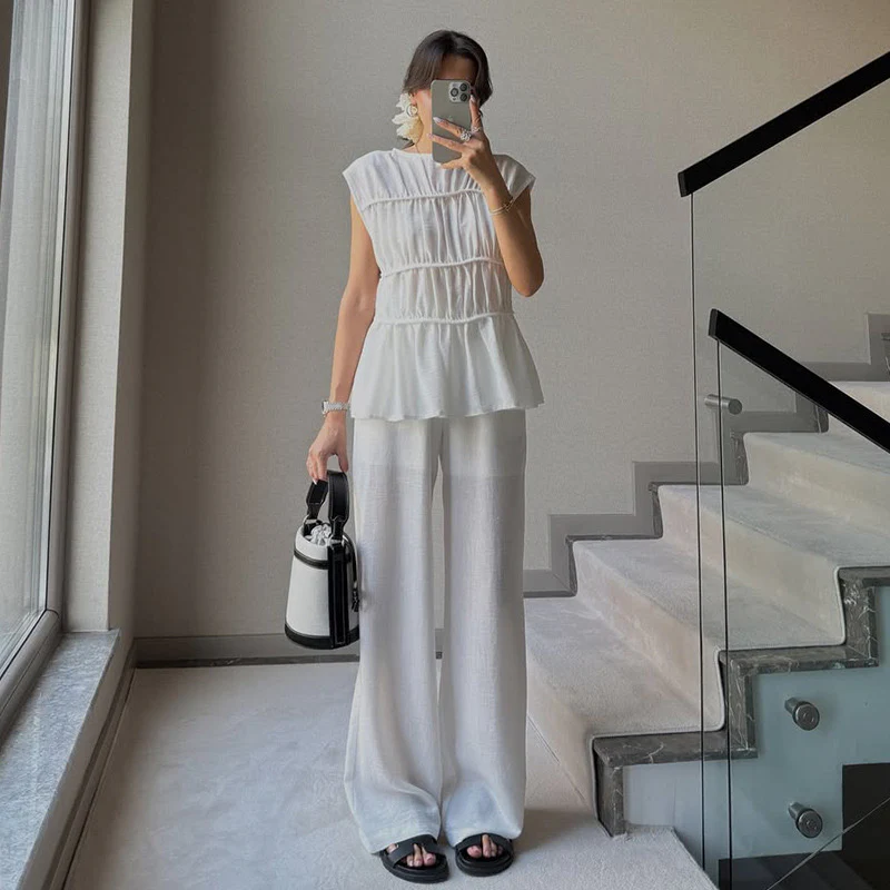 Iraida Summer Co-Ord Set In White