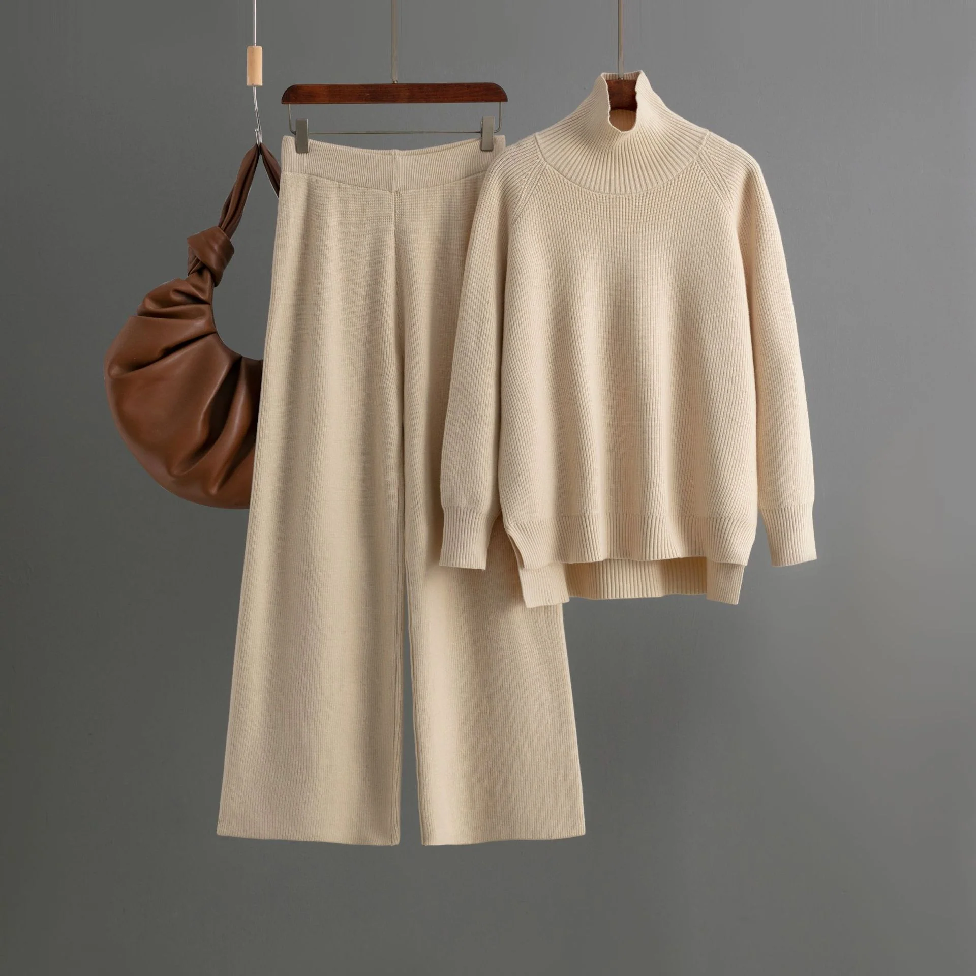 Ivona Premium Winter Coord Set - Image 4