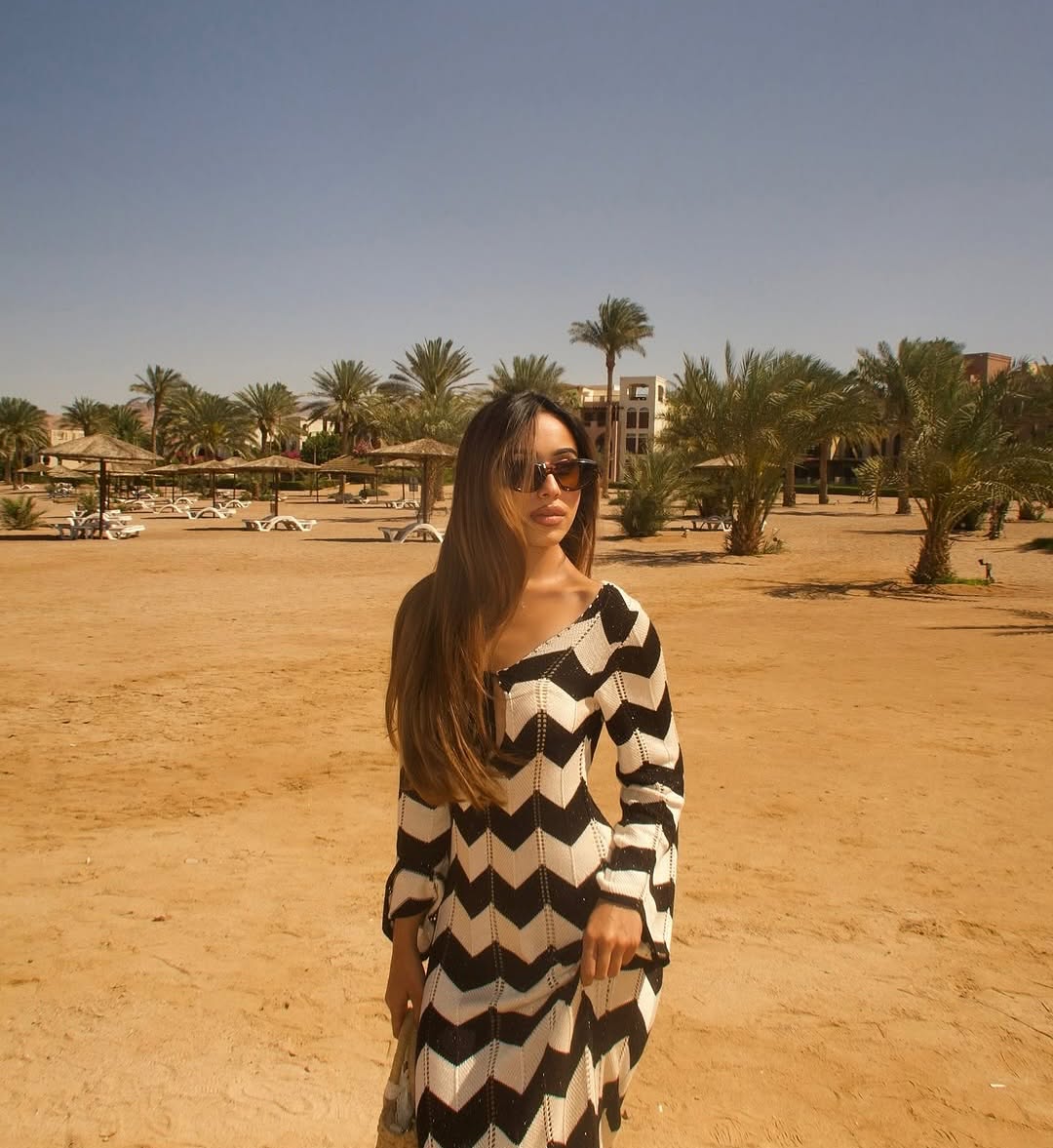 Jerrica Soft Knit Holiday Dress In Black - Image 5