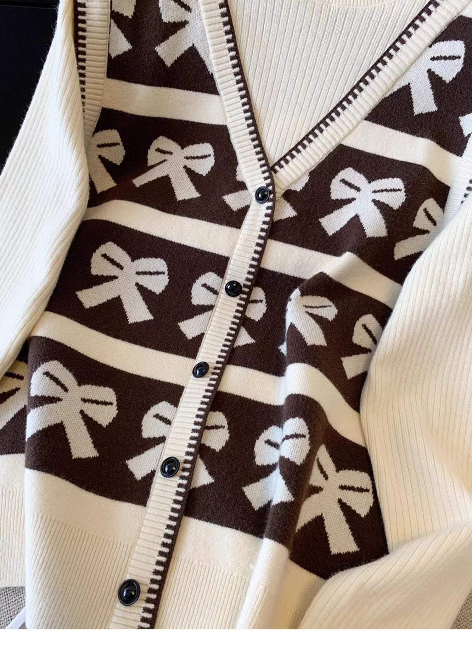 Julieta Printed Sweater - Image 5
