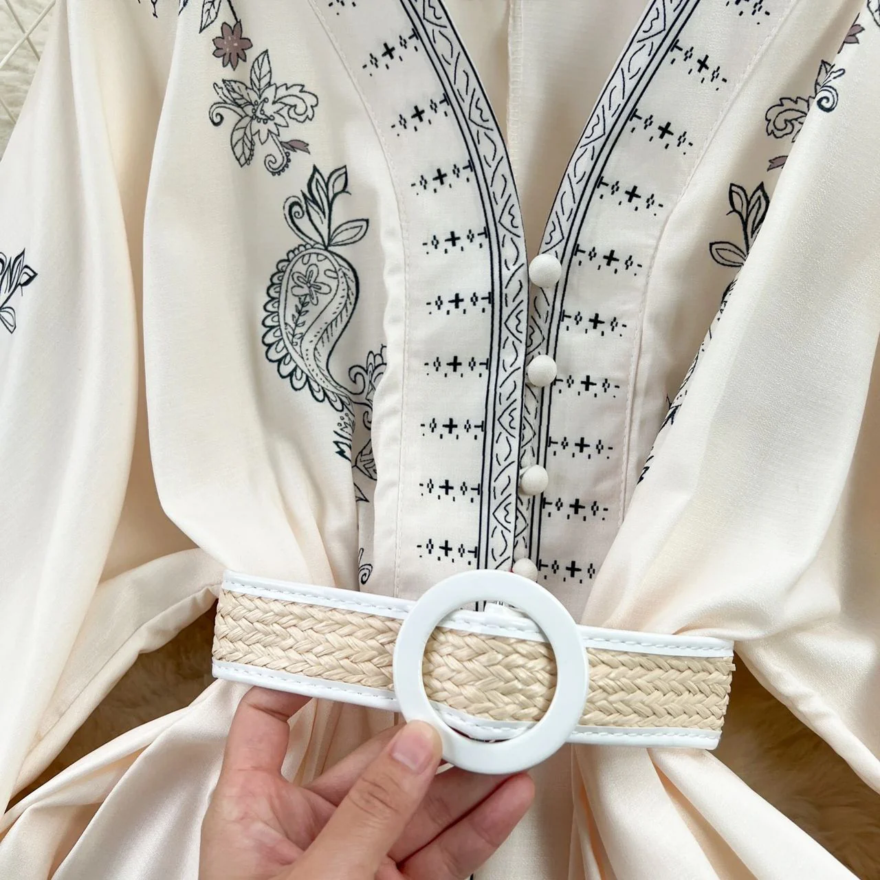 Ebanee Vintage Maxi Dress - Image 5