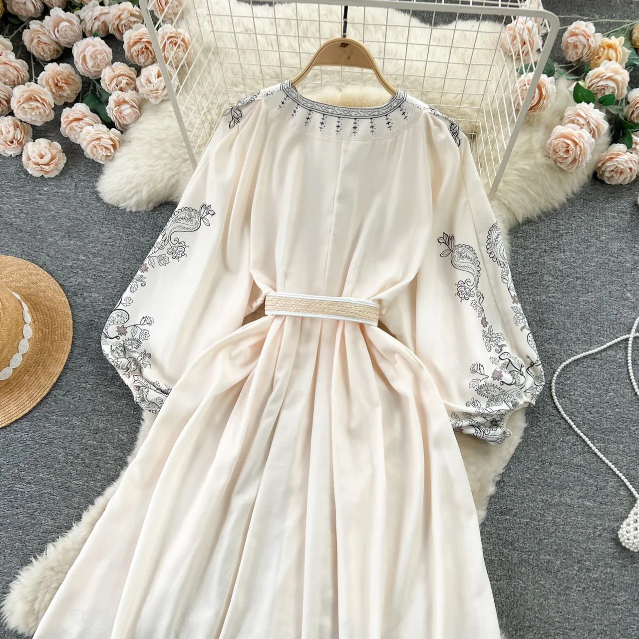 Ebanee Vintage Maxi Dress - Image 7