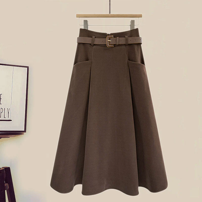 Leto Set of Sweater & Skirt With Belt In Red - Image 3