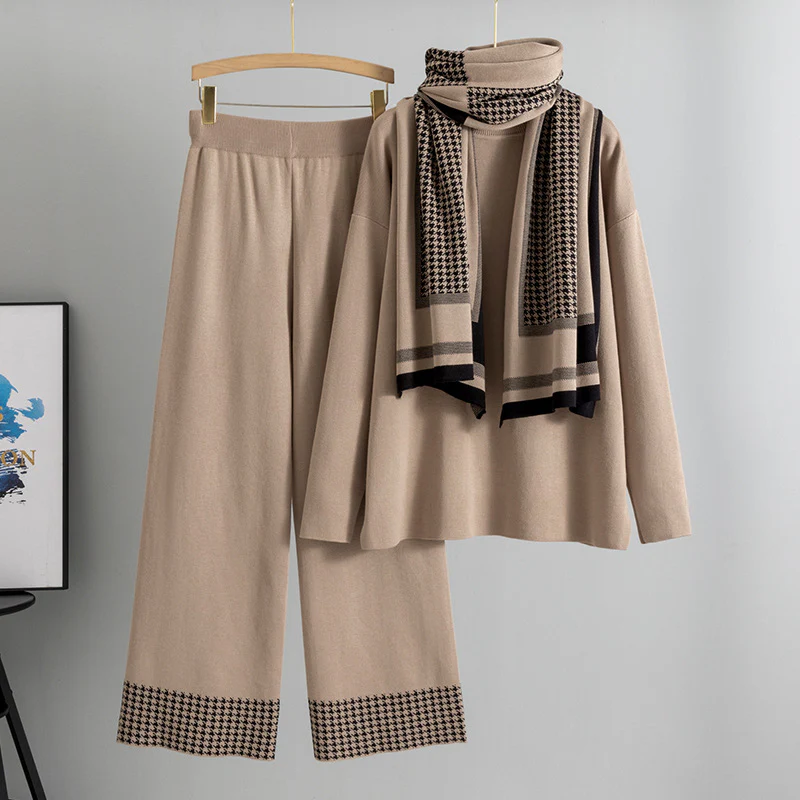 Livia Luxe Coord Set With Cape