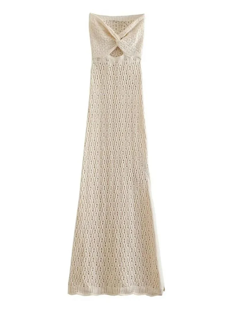 Louis Offshoulder Crochet Dress In Off-White - Image 3