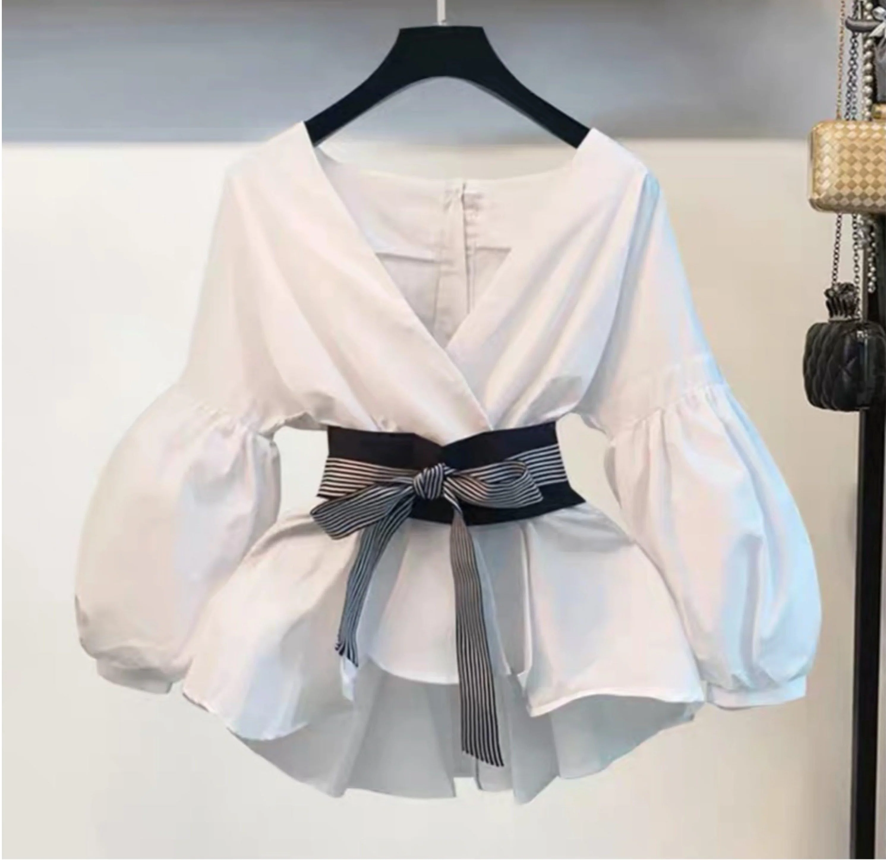 Luxury Bubble Sleeve Top with Pants - Image 4