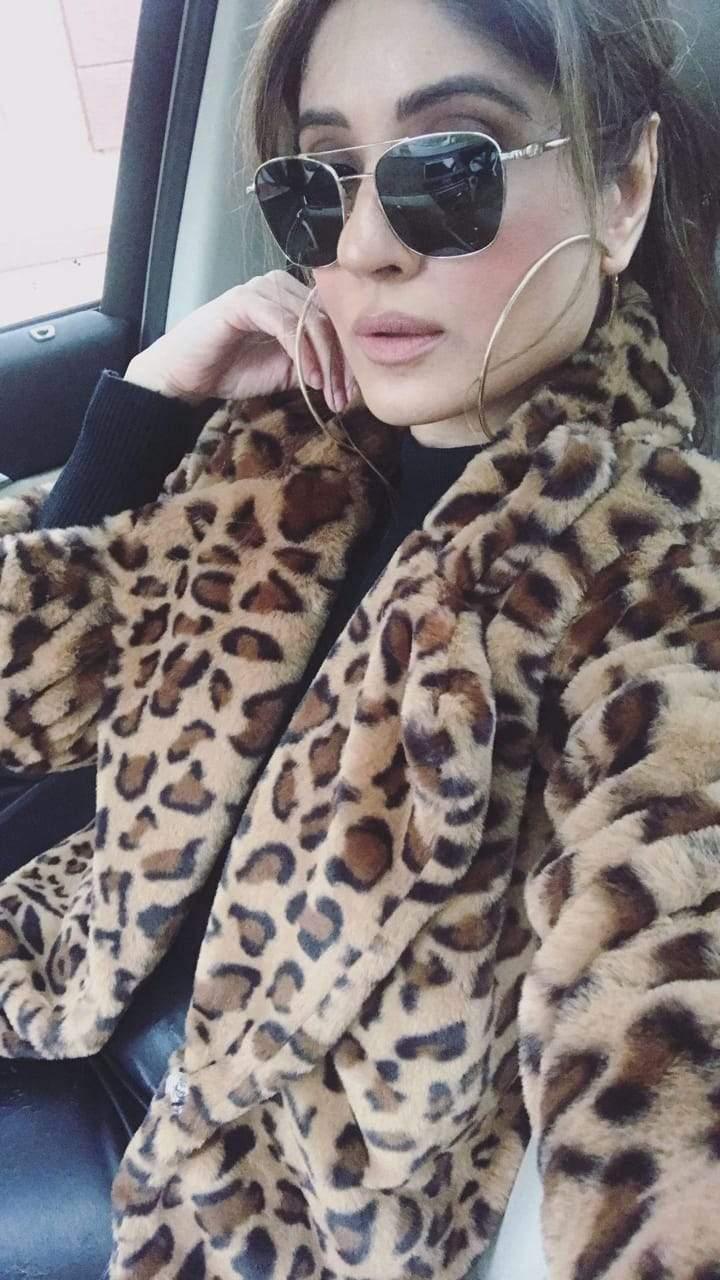Luxury Leopard Soft Fur Jacket In Brown - Image 4