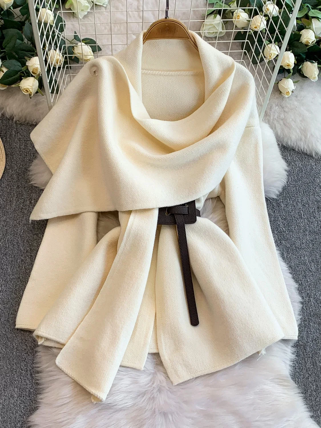 Maddox Luxe Winter Cape With Belt - Image 12