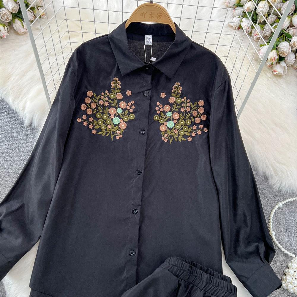 Maria Embroidered Set of Top and Pants - Image 4