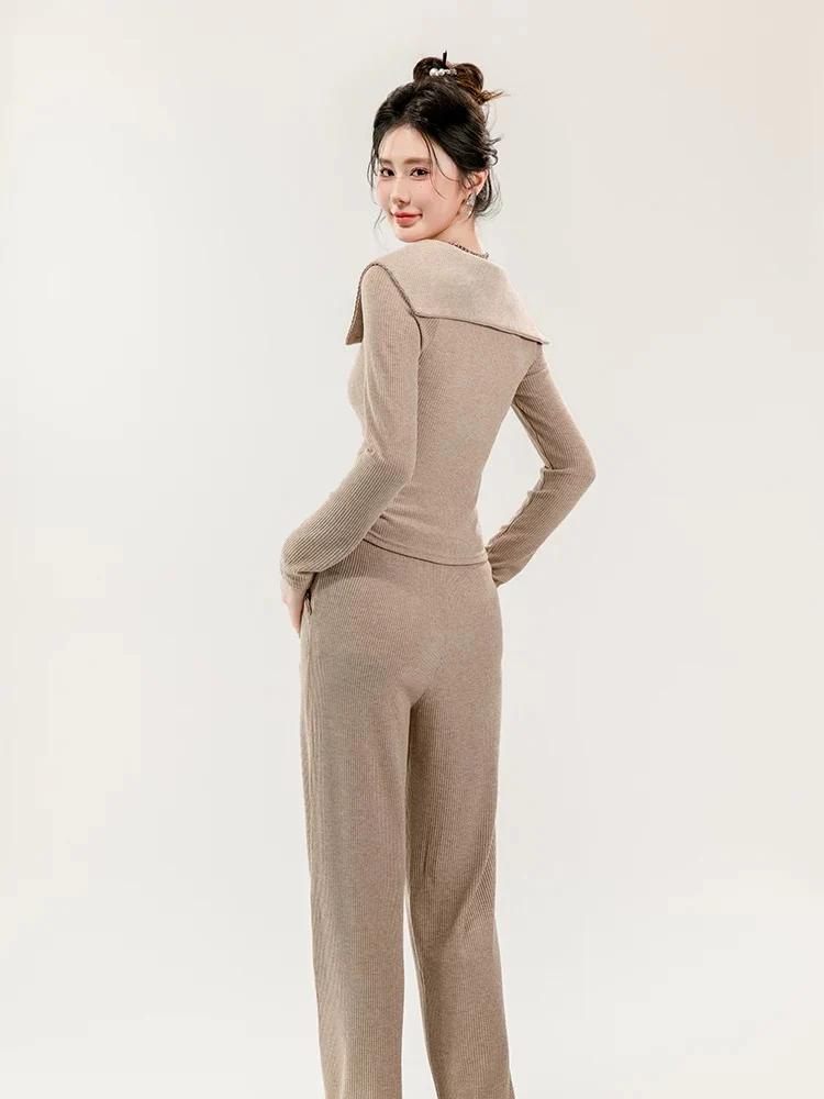 Maya Comfortable Winter Premium Trackset - Image 12