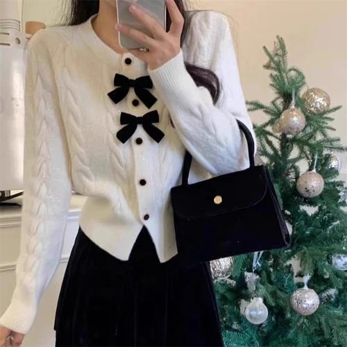 Maya Cute Woolen Sweater with Bow Detail - Image 7