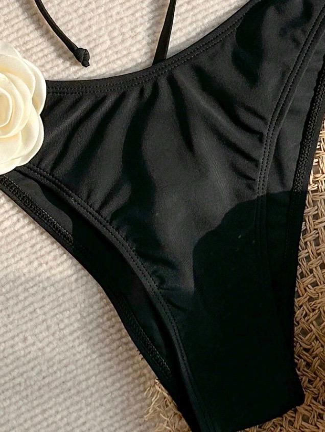 Meloe Rosette Summer Bikini In Black - Image 5