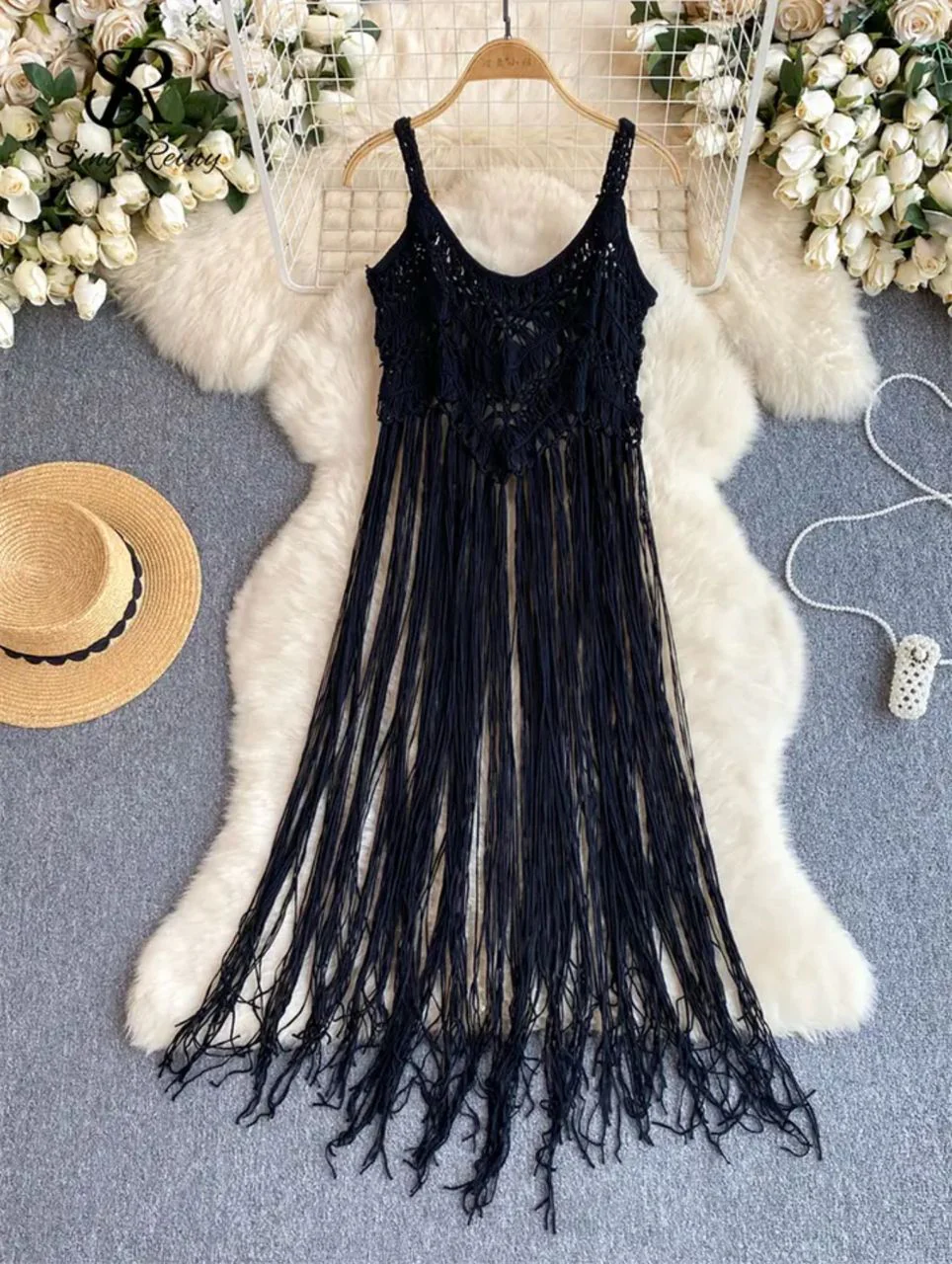 Merida Tassel Detailed Coverup - Image 3