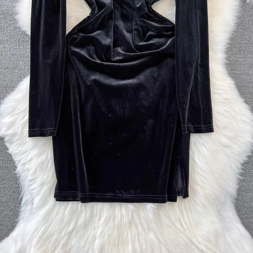 Milena Pearl Velvet Mini Dress - Image 3