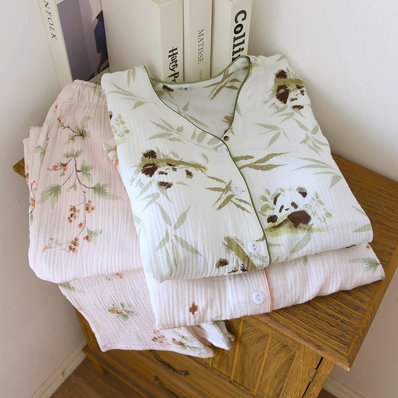 Quilla Cotton Padded Nightsuit In White - Image 3