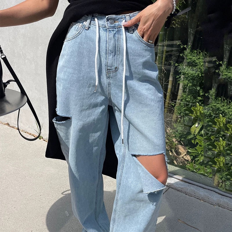 Riba Cropped Statement Denim Jeans - Image 2